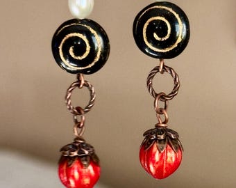 Unique Vintage Glass Earrings,Night Tones Earrings,Dainty Neutral Czech Glass,Boho Drop Earrings,Antique Copper Finishes,Gift for Her