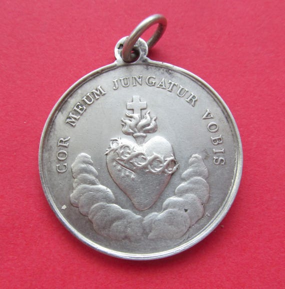 French Sacred Heart Of Jesus Silver Catholic Pendant … - Gem