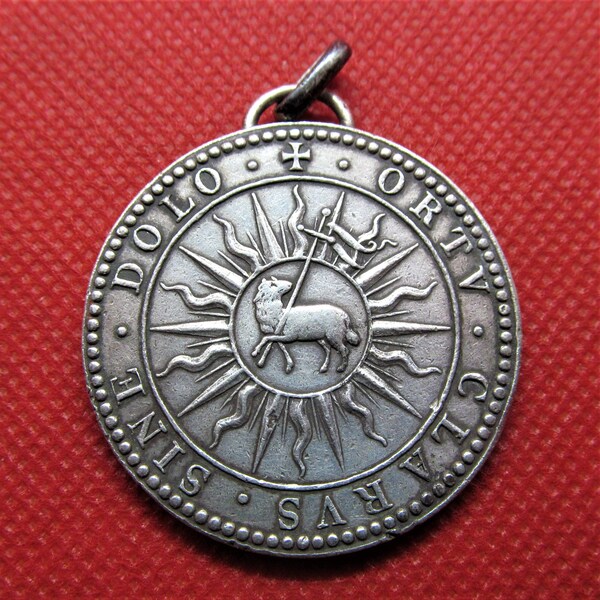 Lamb Of God French Silver Religious Medal Cardinal Rene of Birague Sine Dolo Ortu Clarus Pendant SS462