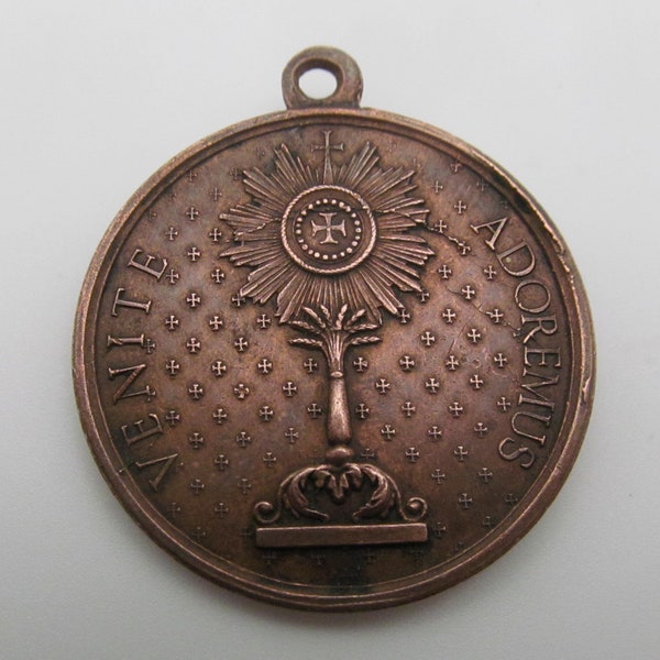 Antique Monstrance Adoration Religious Medal Jesus Ecce Homo French Catholic Pedant SS79