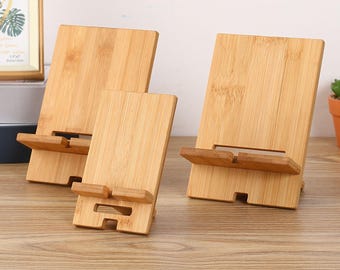 Minimalist Wooden Phone Stand – Natural Wood Mobile Dock