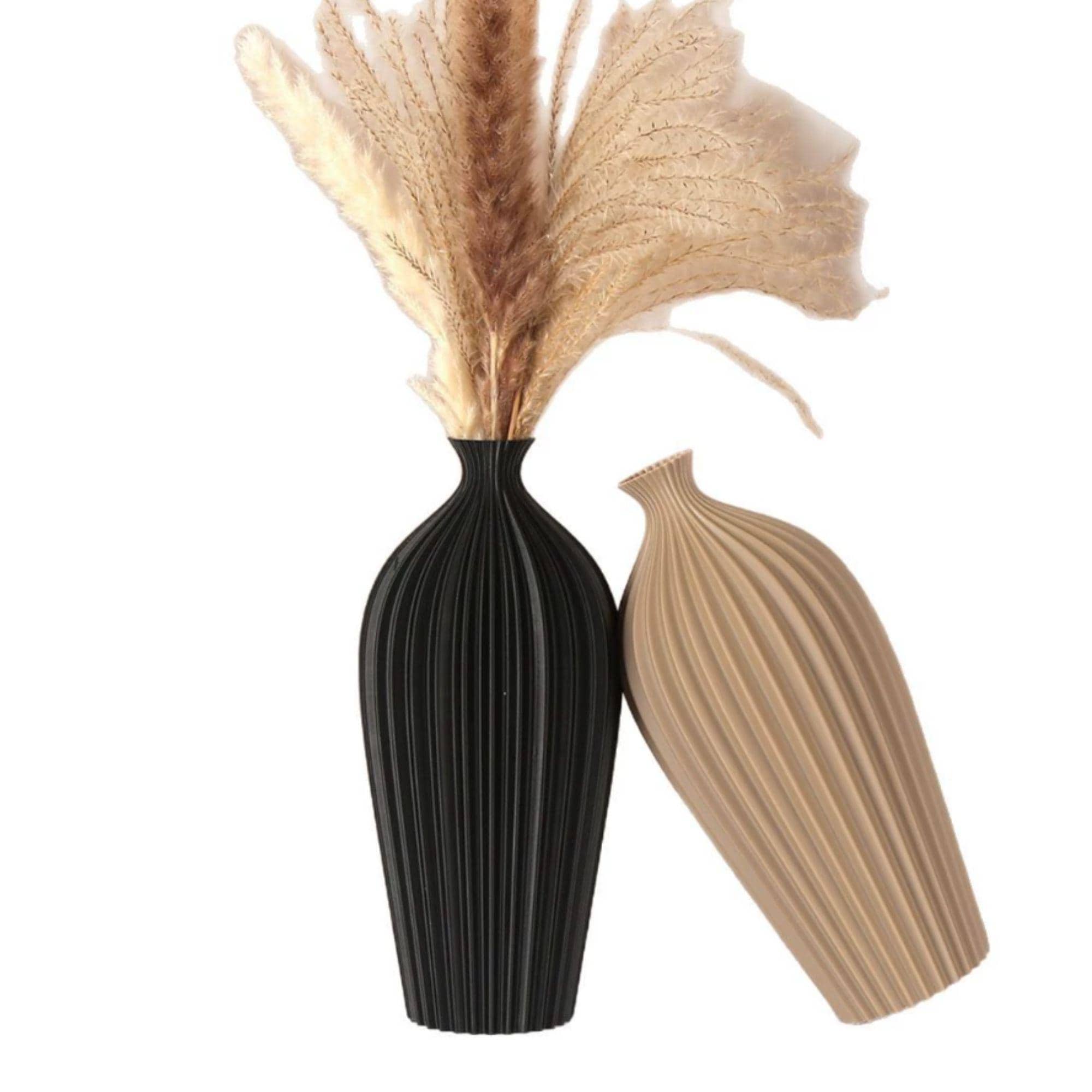 幾何学模様の陶器の花瓶：モダンでミニマリストなホームデコレーション