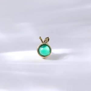 Dainty Bezel Setting Chrysoprase Apple Helix Piercing • Solid 14K Gold Gemstone Conch Push Back Stud • 14K Gold Chrysoprase Tragus Piercing