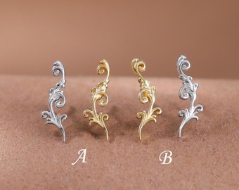 Boucle d'oreille en argent sterling à dos plat en forme de feuille de vigne • Clou d'enroulement du cartilage plaqué or 14 carats • Piercing du tragus dans le lobe de la conque en hélice inspiré de la nature