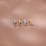 Shell Stud Earrings