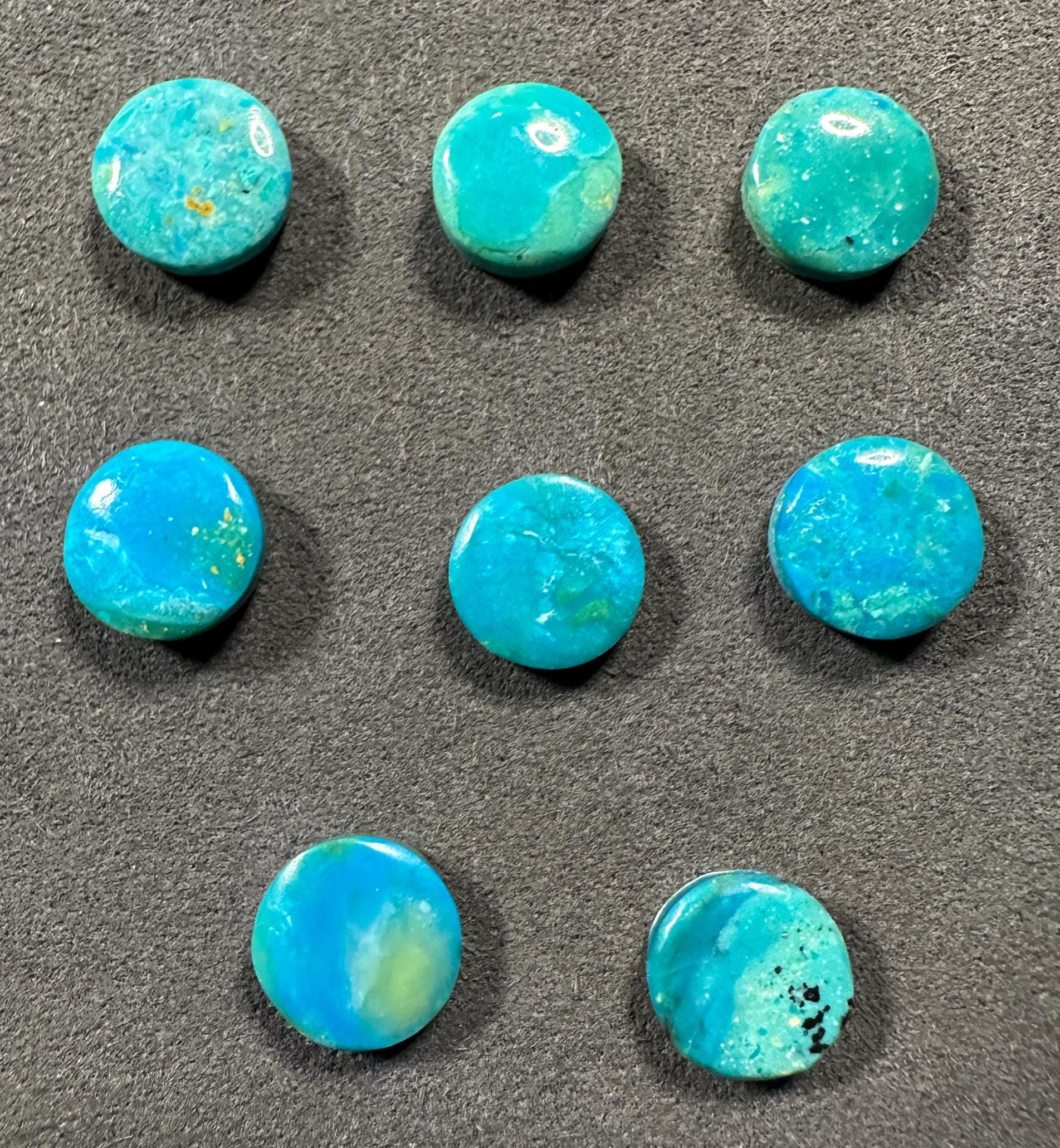Natural Peruvian Blue Opal Gemstone: Round Sea Blue Mineral