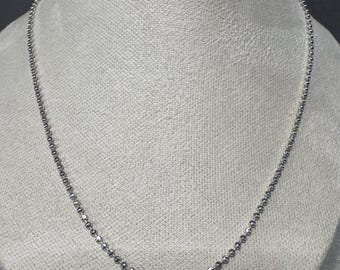 Colar ajustável em prata de lei com contas de corte lua de 2 mm: aproximadamente 40-45 cm