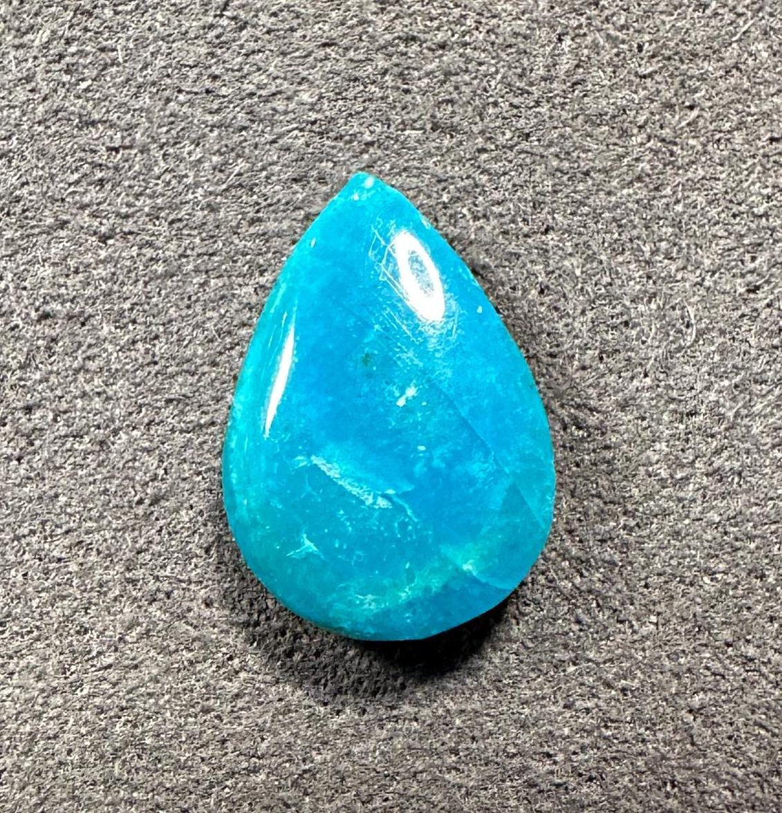 ペルー産ブルーオパール宝石：ティアドロップ型シーブルーミネラル