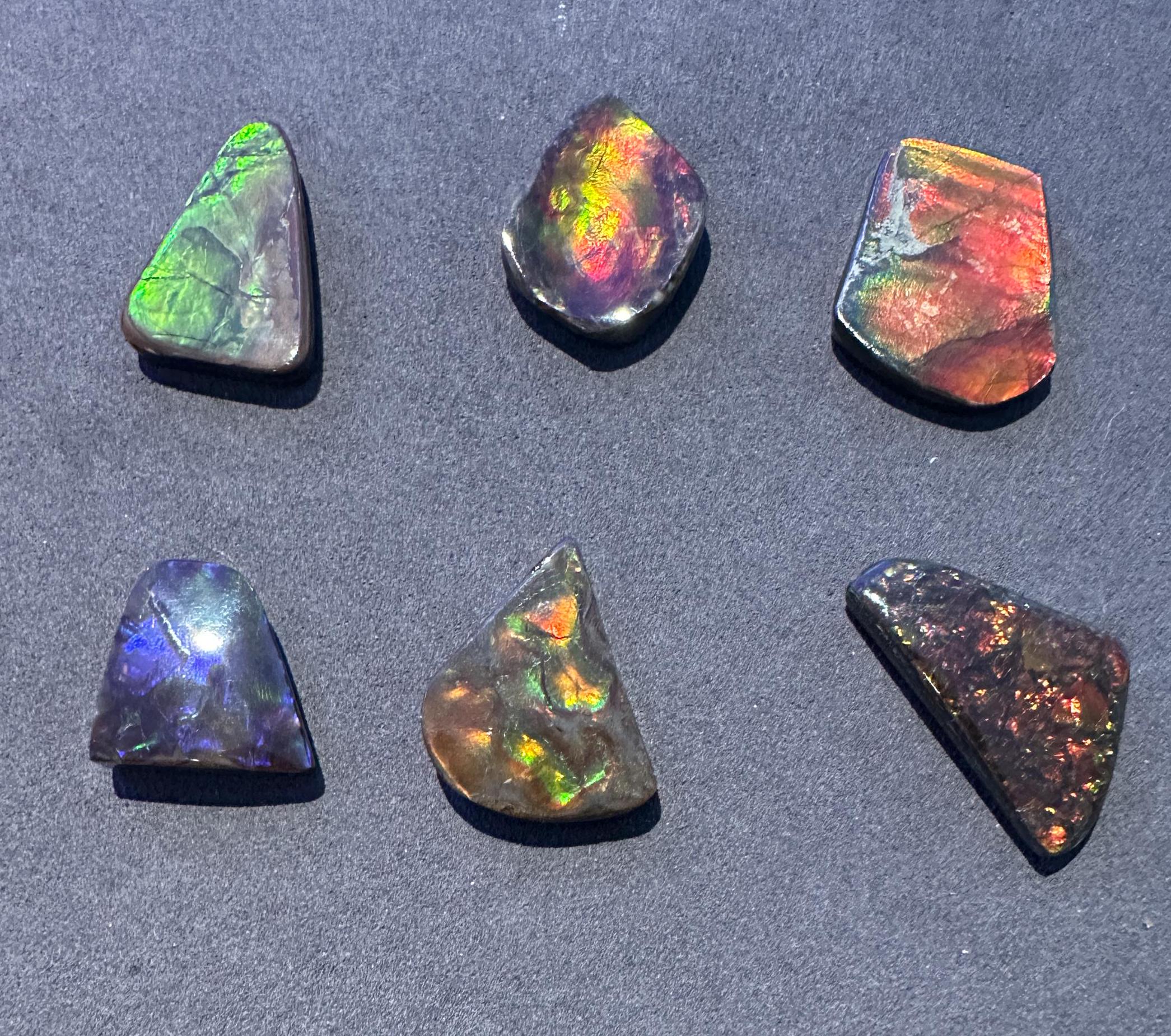 アンモライト 天然研磨ルースストーン アンモライト 天然研磨ルースストーン