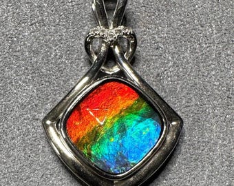 Canadian Ammolite Pendant: Vivid Rainbow 925 Sterling Silver, 12mm