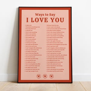 Romantyczny plakat „Sposoby na powiedzenie „Kocham Cię” – wydruk muzealnej jakości w drewnianej ramie premium – idealny do wystroju domu i przemyślanych prezentów