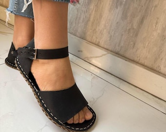 Sandalias de cuero hechas a mano para mujer, sandalias minimalistas, sandalias marrones con tiras cruzadas, sandalias planas de verano, sandalias de estilo griego, sandalias bohemias.