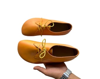 Womens Yellow Leather Barefoot Shoes: Grounding Shoes with Copper Rivets,Natural