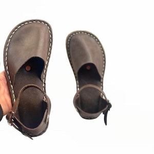Womens Sustainable Sandal,Grounding Sandals,Earthing Leatherful Sandals,Minimalist Huarache Sandals,Barefoot Sandals | Bitter Brown