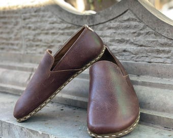Handmade Leather Slip-On Shoes: Turkish Yemeni Style, Copper Brown