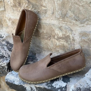Grounding Shoe for women , Colorful Leather Slip Ons, Oxford Leather Handmade Turkish Yemeni Shoes,Copper Natural,Colorful | Vision Leather