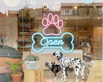 Neonreclame Pet Paw Open, display hondenbottenwinkel, welkomstlicht entree trimsalon