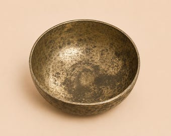 Antique Jam Pati Singing Bowl – Vintage Meditation & Sound Therapy Instrument