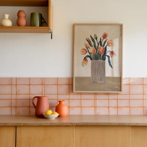 Maqueta de cocina, maqueta de marco de obra de arte, maqueta de póster, maqueta de marco de fotos para cocina, maqueta de póster rosa, maqueta de diseño elegante, ISO DIN / 5x7