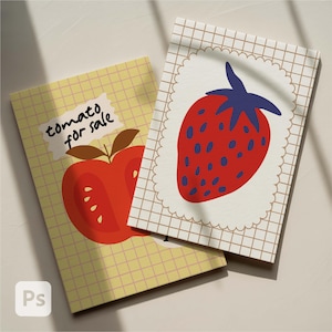 Puede incluir: Dos cuadernos con ilustraciones de frutas. Uno presenta un tomate rojo con el texto "tomato for sale" sobre un fondo de cuadrícula amarilla. El otro tiene una fresa roja con semillas azules y un tallo azul.