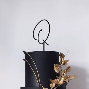 Adorno para tarta con monograma dorado (A-Z), adorno rústico personalizado con inicial, letras caligráficas personalizadas, adornos personalizados para tarta de boda.