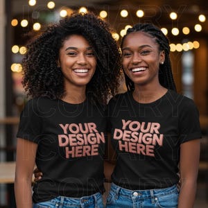 2人の女性 ベラ キャンバス 3001 グループ モックアップ マッチング Tシャツ モックアップ 独身パーティー モックアップ 友達 モックアップ 親友 モックアップ ブラック モデル モックアップ
