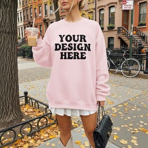 Gildan 18000 Light Pink Sweatshirt Mockup, G180 Mockup, Gildan 18000 Model Mockup, Fall Mockup, Trendy Sweatshirt, Pink Crewneck Mock