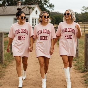 ブロッサムカウガールグループTシャツモックアップコンフォートカラーC1717モックアップC1717モックアップバッハモックアップシャツバチェロレッテモックアップベストフレンズモックカウボーイ