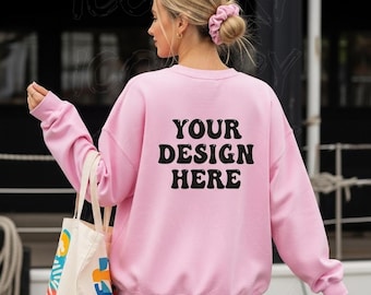 Gildan 18000 Mockup Light Pink, Oversized Back of Sweatshirt, Model Mockup, Aesthetic Mockup, Streetwear, Street Style Lifestyle Mock Up POD