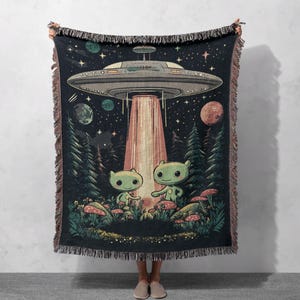 UFO Alien Abduction 100% Cotton Woven Blanket, Retro Sci-Fi Throw, Cute Extraterrestrial Decor, Space Lover Gift
