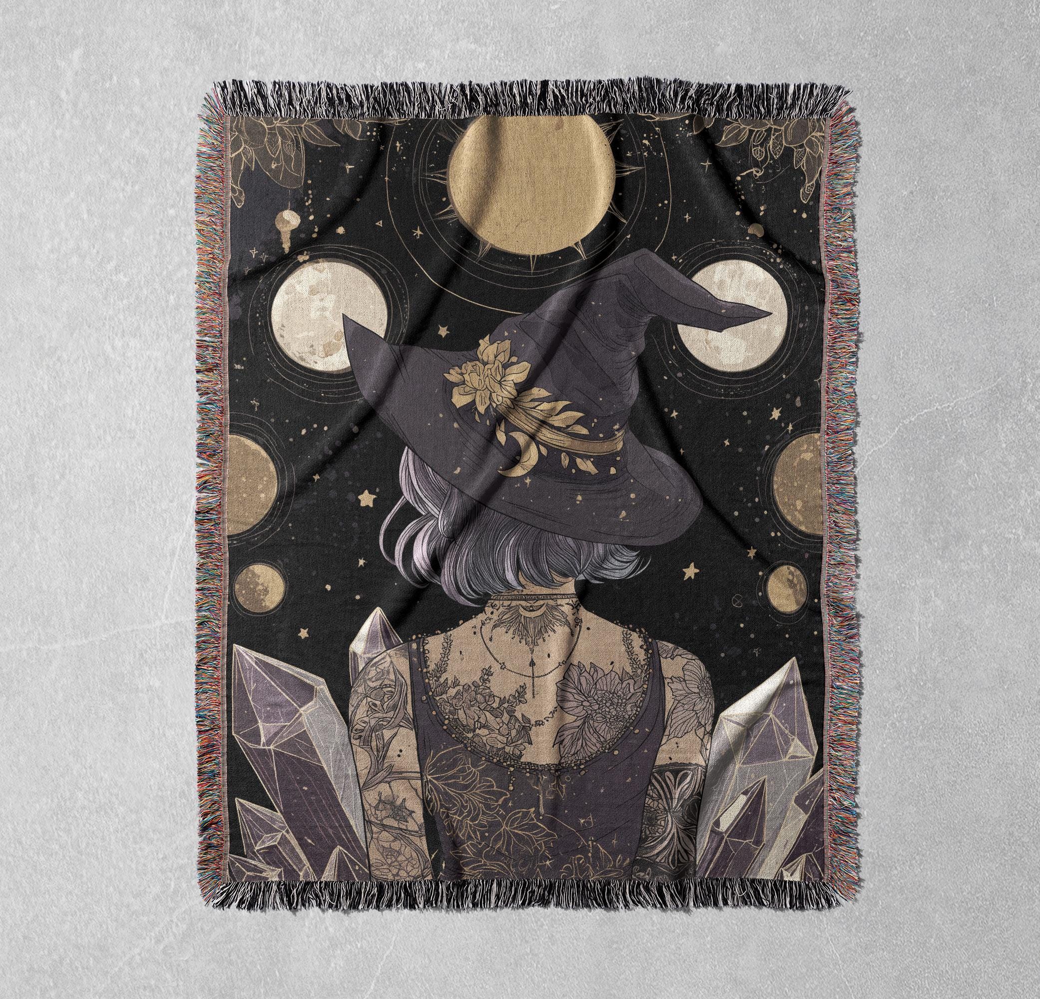 “Etrarium Symbol” Blanket Amazon.com: SARA NELL Satanic Wiccan Symbols Goat Blanket,Super