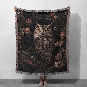 Mystical Owl 100% Cotton Woven Blanket, Gothic Woodland Throw, Vintage Nocturnal Bird Tapestry, Cozy Dark Academia Decor
