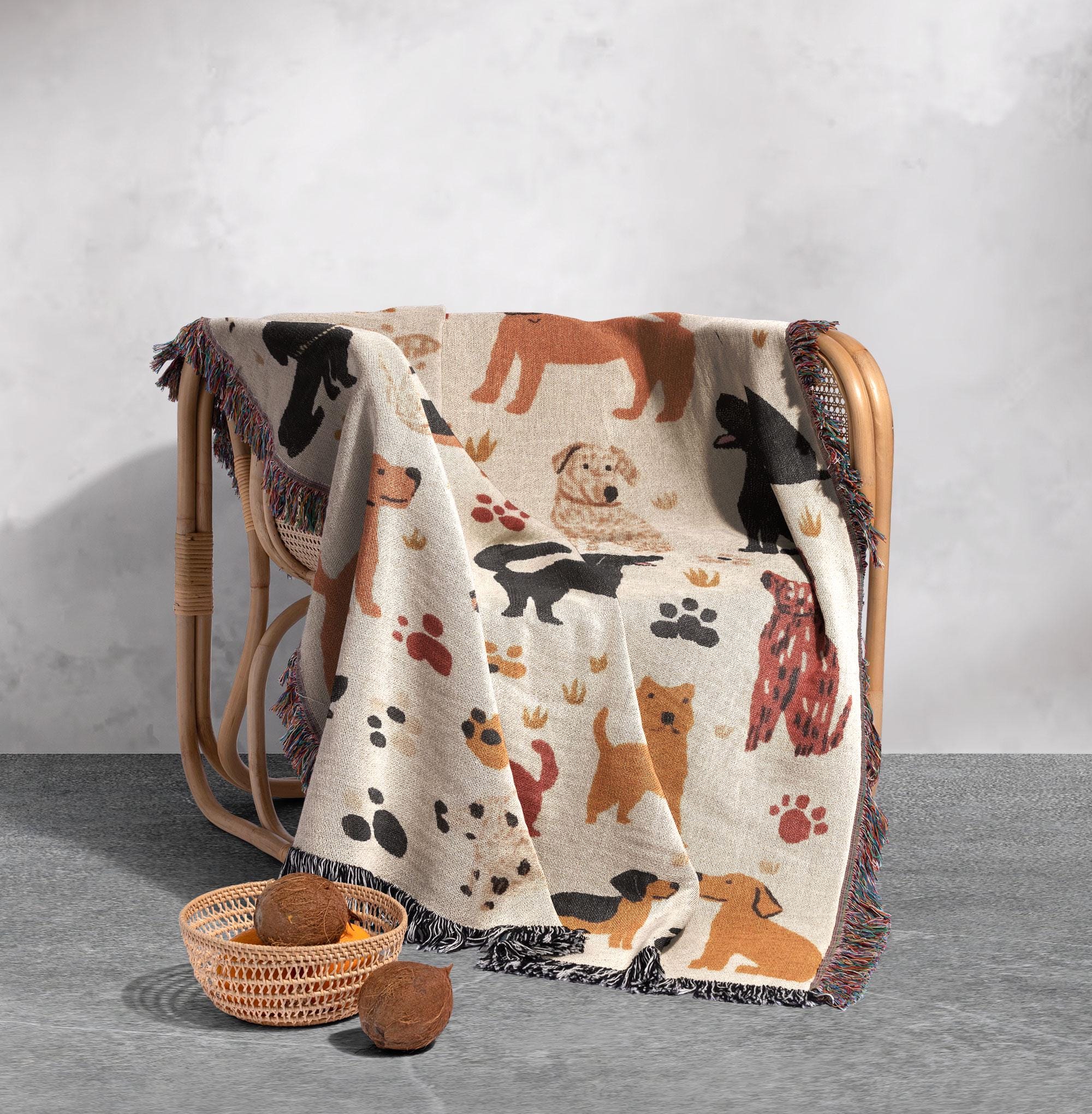 100% Cotton Dog Lover Woven Blanket, Cute Puppy Tapestry, Cozy Pet