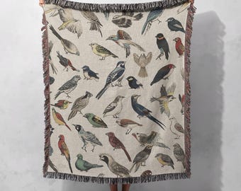 Colorful Birds Woven Blanket 100% Cotton - Vintage-Inspired Bird Illustration for Nature Lovers and Cozy Home Decor, Cottagecore Tapestry