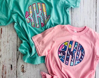 Camiseta con monograma para niña, camiseta personalizada con inicial y aplique