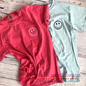 Smiley Face Comfort Colors Tee, Embroidered Shirt, Retro Smiley Face Shirt, Smile Shirt, Happy T-Shirt, Embroidered Tee