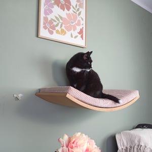 Modern Wall-Mounted Cat Shelf – Floating Wooden Shelf for Cats | Minimalist Cat Furniture | Wall Climbing Platform SH-W-A60