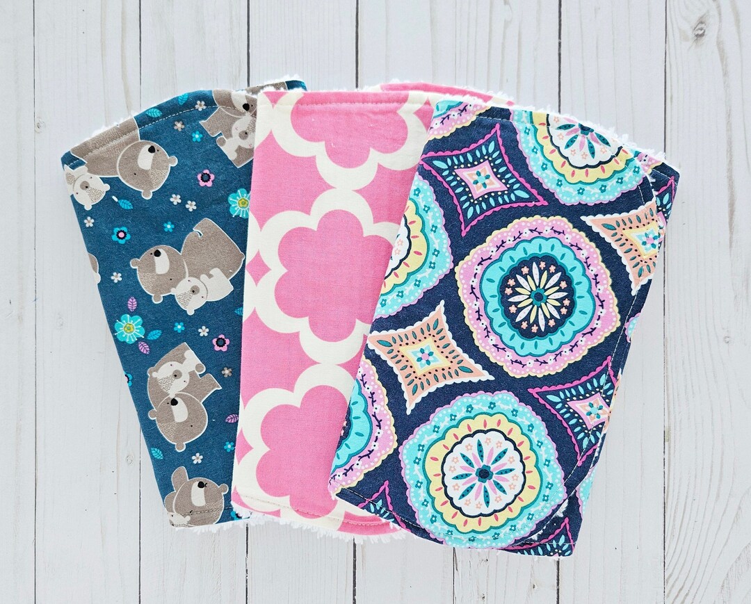 Burp Cloths Set Navy Medallions Pink Bears Burp Cloths Etsy.de