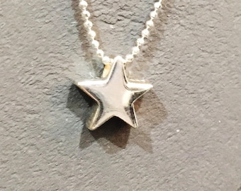 Collar de estrella de plata de ley diminuta