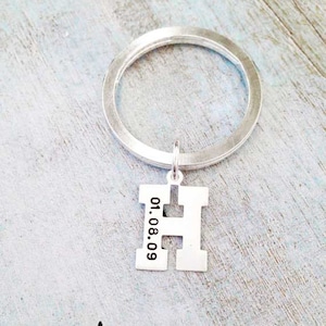 Llavero de iniciales personalizado en plata de ley Llavero con letras en plata de ley Llavero con fecha de nacimiento en plata de ley Niños Madre Bebé