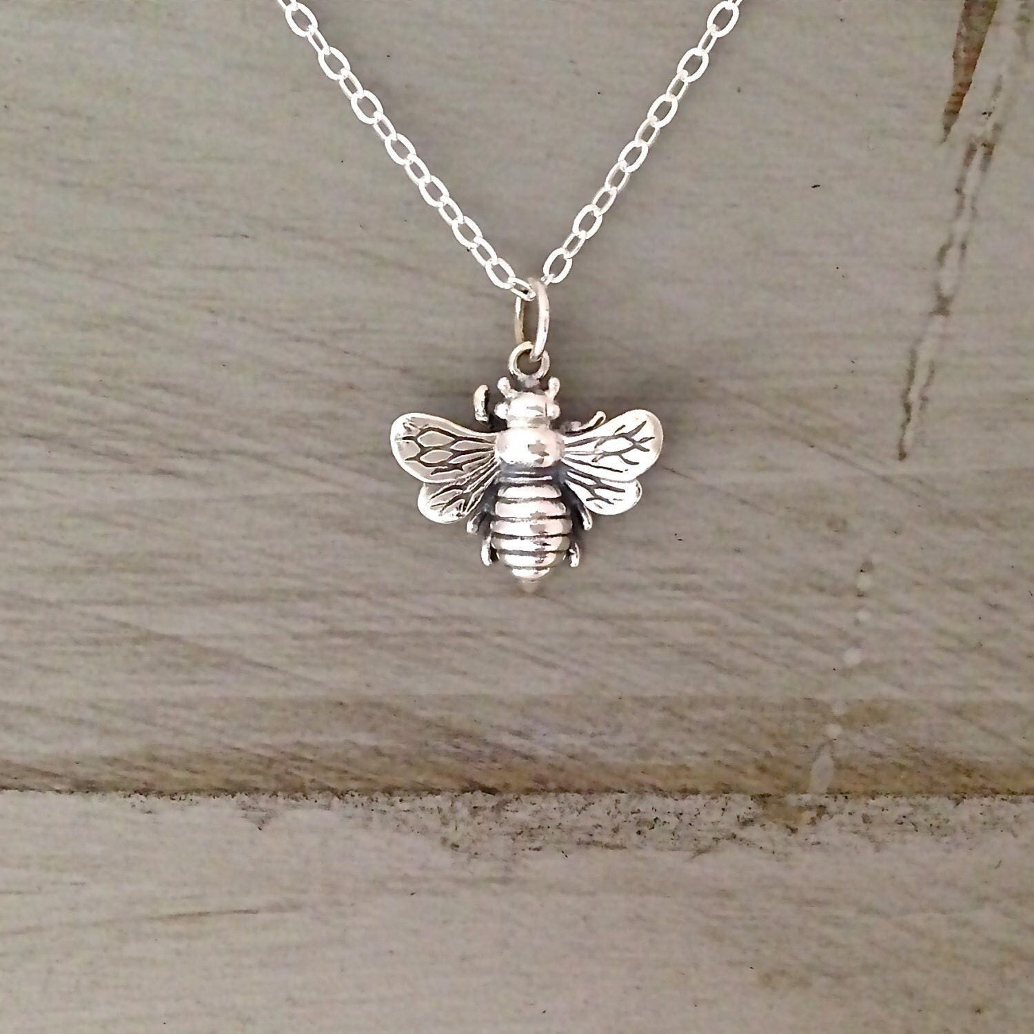 Honey bee sale necklace sterling silver
