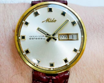 Vintage MIDO Automatic Futura Day/date 17 Jewels Men's Watch