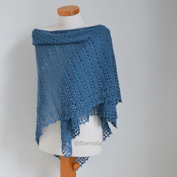 Crochet shawl pattern - UKACHI, triangle wrap scarf shawl, worked sideways in one piece, INSTANT DOWNLOAD, pdf