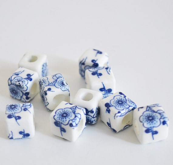 10mm x 7mm Pale Blue 10 Porcelain Flower Beads