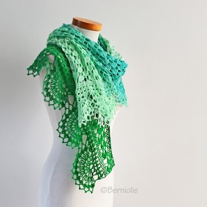 Crochet shawl pattern - PEPPER INSTANT DOWNLOAD, pdf