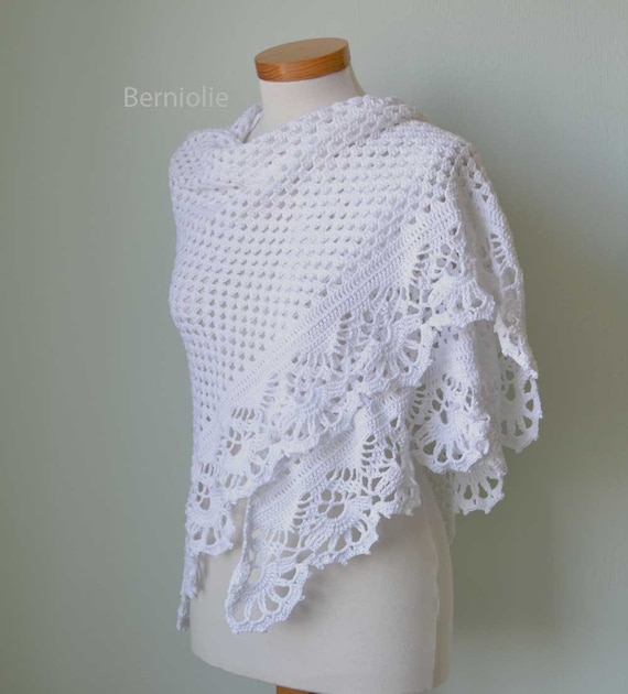 Crochet shawl pattern - VICTORIA, lace crochet shawl wrap pattern, triangle scarf, INSTANT DOWNLOAD, pdf