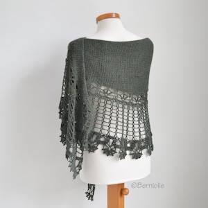 Crochet shawl pattern - SIOBHAN, INSTANT DOWNLOAD, pdf