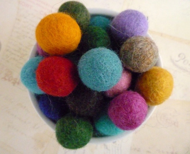 Felt Balls X 100 Mixed Colours 2cm Felted Wool Balls Etsy