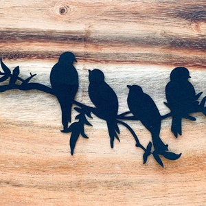 Silueta de pájaros negros en una rama, troqueles / fabricación de tarjetas / scrapbooking