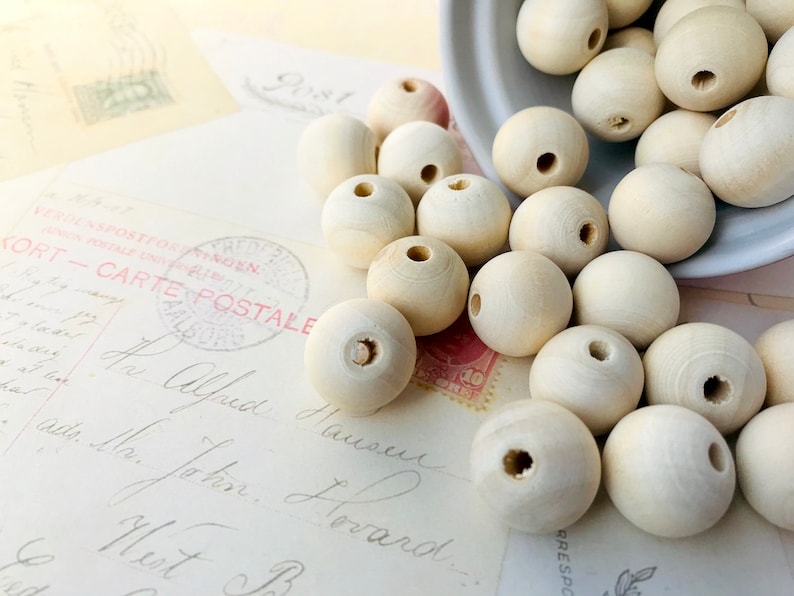 Natural 20mm WHOLESALE BULK Price Round Wooden Beads Pack of 100